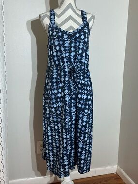 Time and Tru Navy and Light Blue Patterned Midi 8-10
